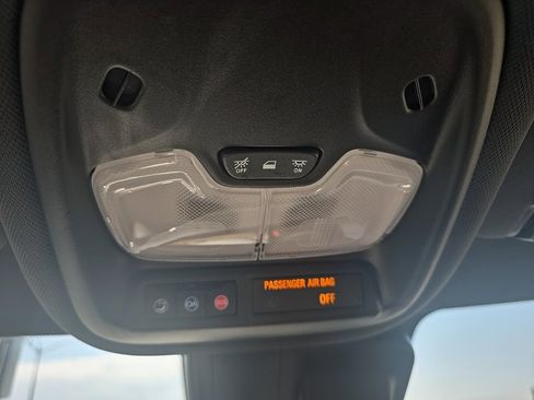 Used 2024 Chevrolet TrailBlazer RS w/ Convenience Package image 40