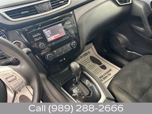 Used 2016 Nissan Rogue SV AWD/4WD image 15