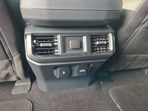 Used 2022 Ford F150 XLT w/ Equipment Group 302A High AWD/4WD image 29