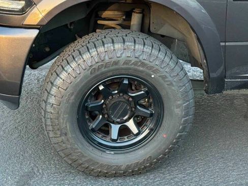 Used 2018 RAM 2500 Laramie w/ Sport Appearance Group AWD/4WD image 12