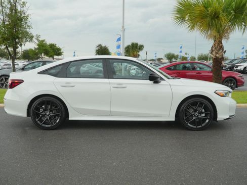 New 2026 Honda Civic FWD Hybrid Sedan image 4
