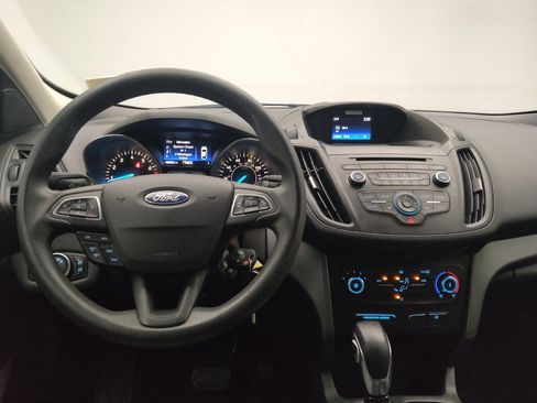 Used 2017 Ford Escape S FWD image 22
