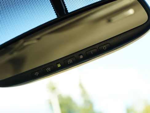 Used 2015 Nissan Leaf SL w/ Premium Package image 26