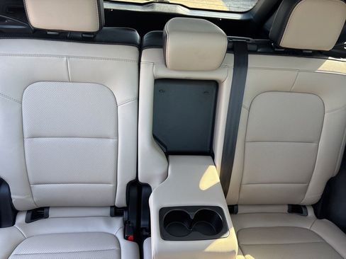 Certified 2022 Ford Escape SEL w/ Technology Package image 9