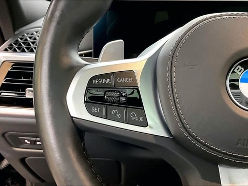 Used 2025 BMW X6 xDrive40i image 23