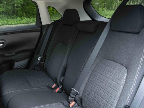 Used 2026 Honda HR-V LX image 18