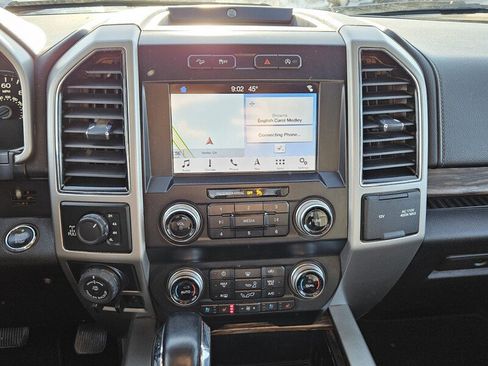 Used 2019 Ford F150 Lariat w/ Equipment Group 502A Luxury image 19