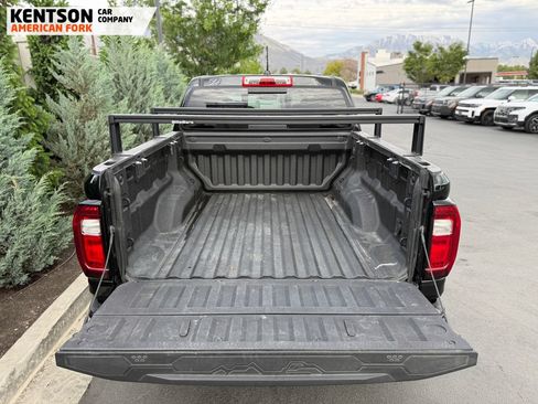 Used 2024 GMC Canyon AT4 w/ AT4 Premium Package AWD/4WD image 32