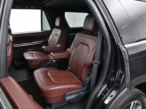 Certified 2023 Ford Expedition Limited image 26