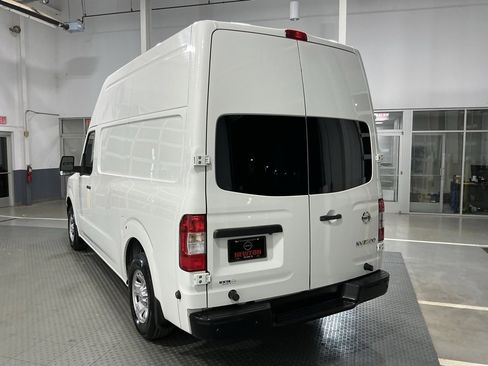 Used 2017 Nissan NV 2500 SV w/ Technology Package image 41
