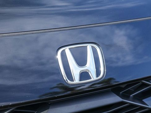 Certified 2023 Honda HR-V Sport image 14
