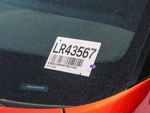 Certified 2024 Kia Seltos S FWD image 30