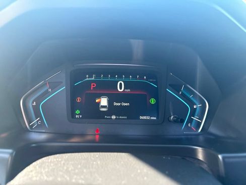 Used 2023 Honda Odyssey Sport image 14