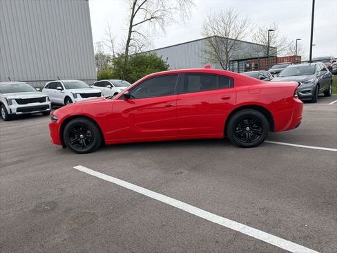 Used 2023 Dodge Charger SXT image 16