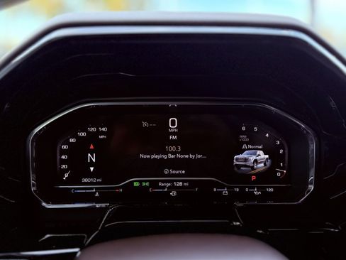 Used 2024 GMC Sierra 1500 SLT w/ SLT Premium Plus Package image 20