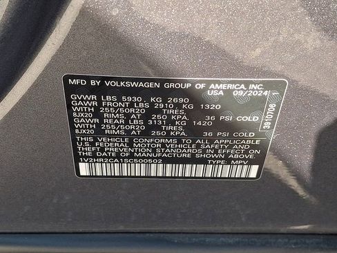 Used 2025 Volkswagen Atlas SE AWD/4WD image 28