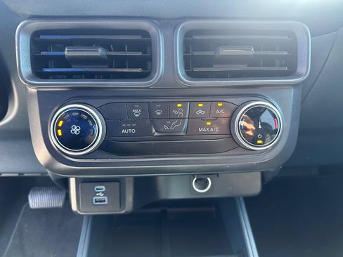 Used 2024 Ford Maverick XL FWD image 23