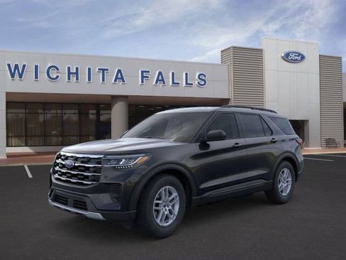 New 2026 Ford Explorer Active image 1
