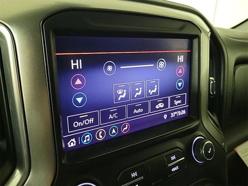 Used 2019 Chevrolet Silverado 1500 LTZ image 16