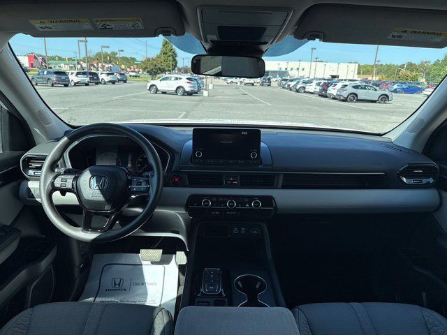 Certified 2023 Honda Pilot LX image 13