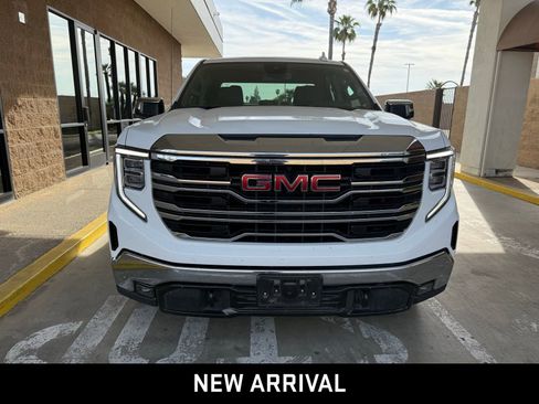 Used 2025 GMC Sierra 1500 SLT image 6