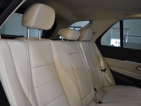 Used 2022 Mercedes-Benz GLE 350 4MATIC image 38