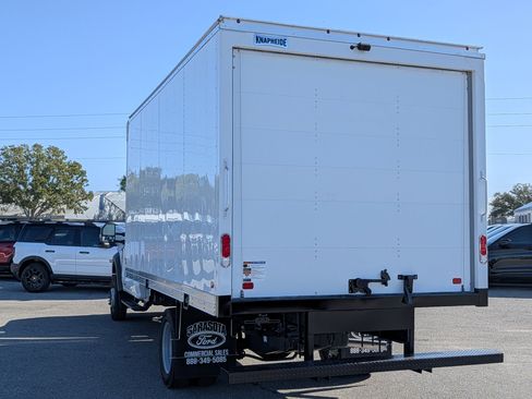 New 2025 Ford F550 4x4 Regular Cab Super Duty image 7