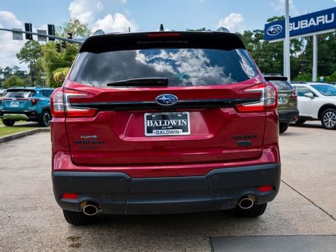 Used 2025 Subaru Ascent Onyx Edition AWD/4WD image 5
