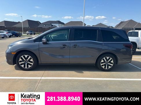 Used 2026 Honda Odyssey EX-L image 4
