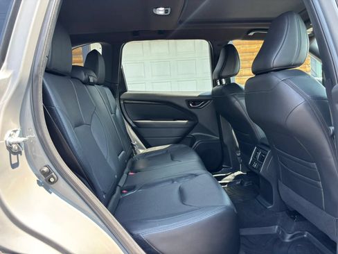 Used 2025 Subaru Forester Limited w/ Popular Package #2 AWD/4WD image 19