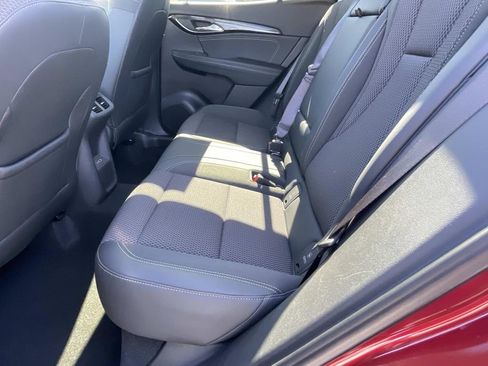 Used 2022 Buick Envision Preferred image 13