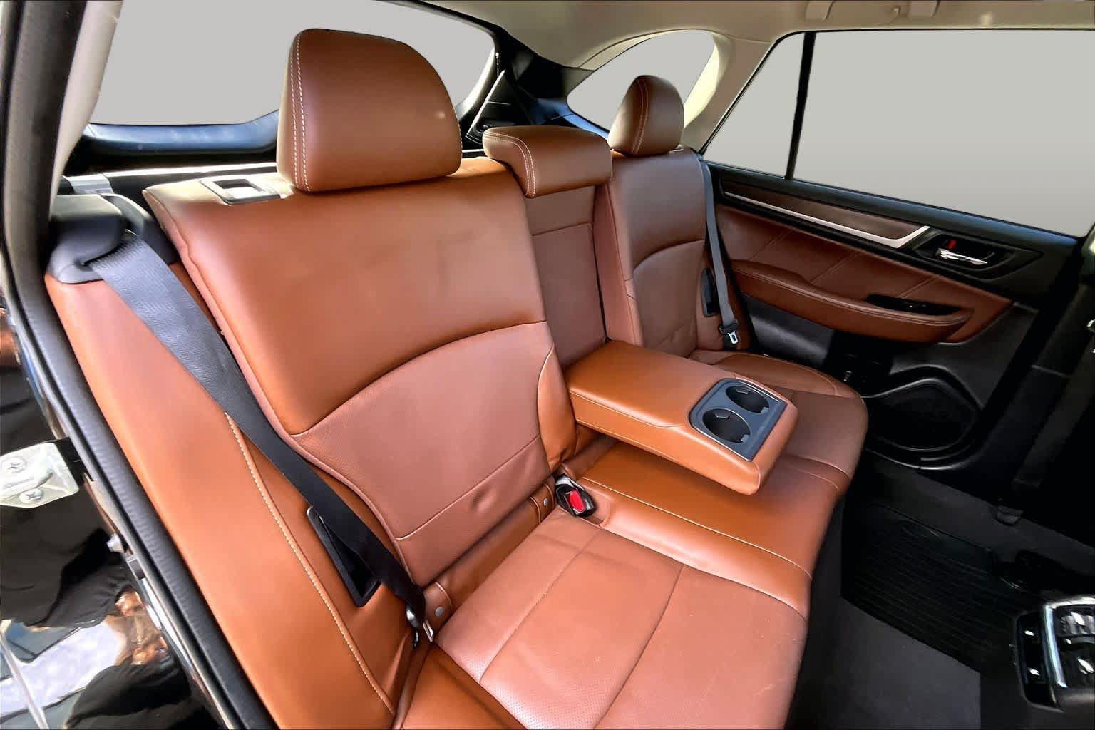 Used 2017 Subaru Outback 2.5i Touring AWD/4WD image 20