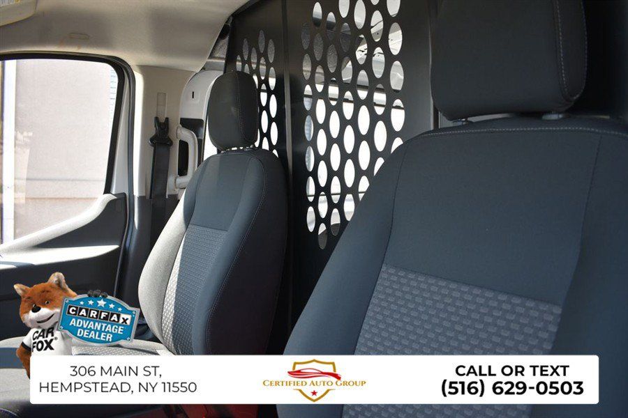 Used 2025 Ford Transit 250 Low Roof RWD image 8
