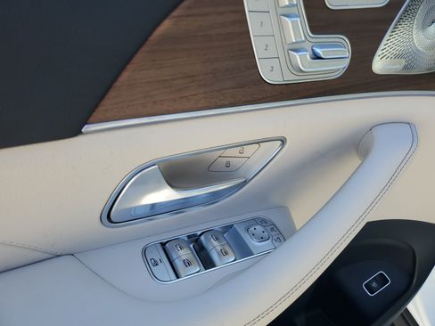 Certified 2026 Mercedes-Benz GLS 450 4MATIC image 16
