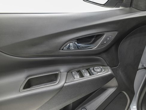 Used 2023 Chevrolet Equinox LT image 13