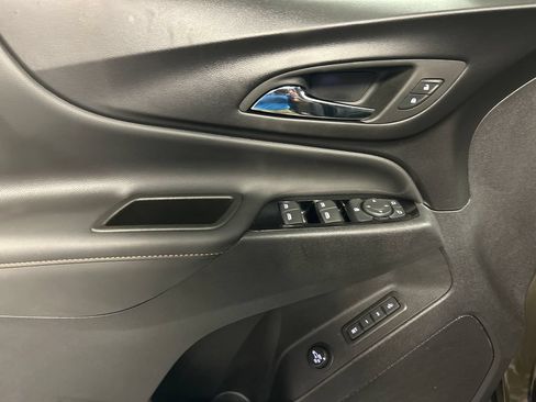 Used 2024 Chevrolet Equinox Premier FWD image 14