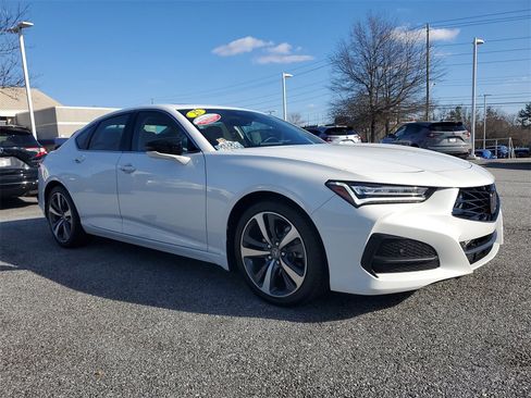 Certified 2025 Acura TLX w/ Technology Package image 3
