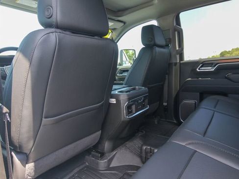 New 2026 GMC Sierra 3500 Denali w/ Denali Reserve Package AWD/4WD image 29