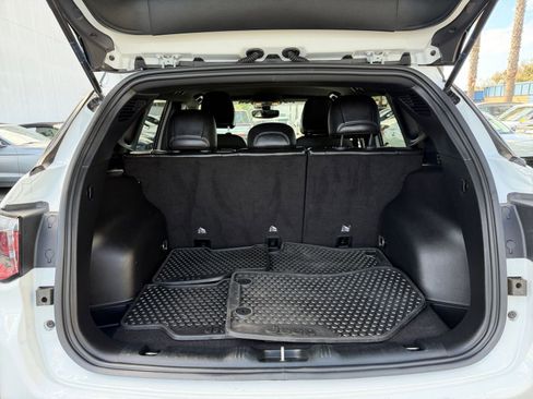 Used 2025 Jeep Compass Trailhawk w/ Trailer Tow Group image 30