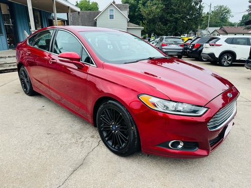 Used 2015 Ford Fusion SE w/ Equipment Group 202A FWD image 1