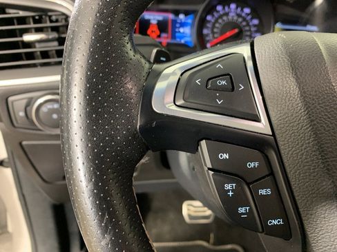 Used 2019 Ford Edge ST w/ Convenience Package image 21