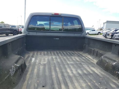 Used 2005 Ford F350 XLT AWD/4WD image 9