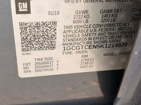 Used 2019 Chevrolet Colorado LT AWD/4WD image 32