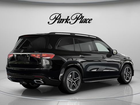 New 2026 Mercedes-Benz GLS 450 4MATIC image 21