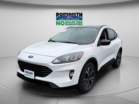 Certified 2021 Ford Escape SEL w/ SEL Stealth AWD Package image 16