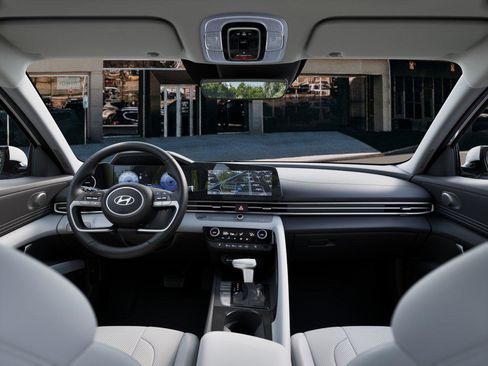 New 2026 Hyundai Elantra Limited FWD image 11