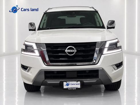 Used 2022 Nissan Armada Platinum w/ Captain's Chairs Package RWD image 7