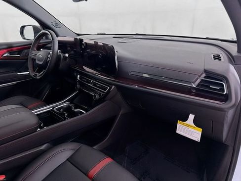New 2026 Chevrolet Traverse RS AWD/4WD image 33