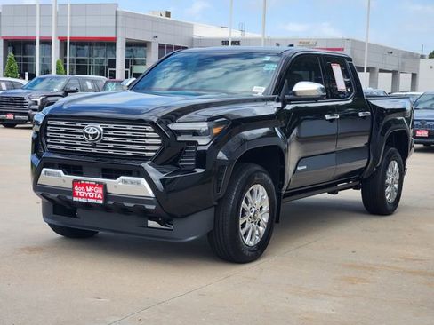 Certified 2025 Toyota Tacoma Limited AWD/4WD image 3