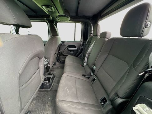 Used 2023 Jeep Gladiator Sport AWD/4WD image 27